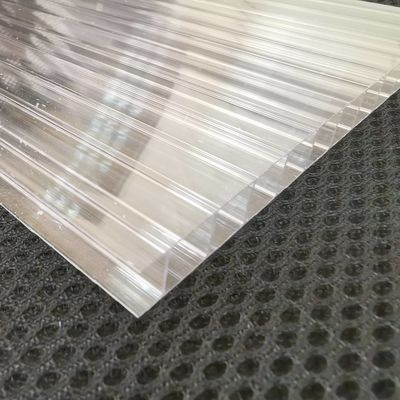 3mm-18mm 폴리카보네이트 홀 셰이트 내구성 다재다능성 항 UV 온실 지붕