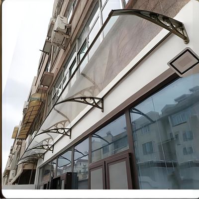 2.5mm PC Solid Sheet 또는 5.0mm PC Hollow Sheet Plastic Frame Wall Mounted Awning 좋은 날씨