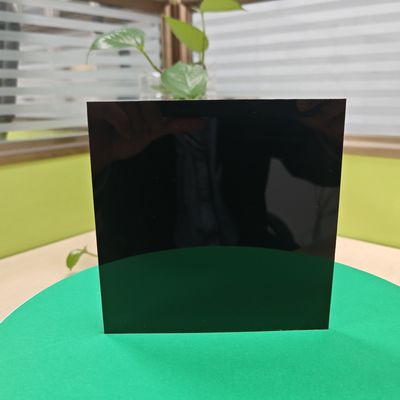 3mm 블랙 폴리카보네이트 고체 엽은 충격 저항과 자외선 보호에 대한 궁극적인 해결책입니다.
