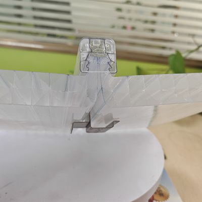 X 프로파일 U-클로크 폴리카보네이트 시트 - 가벼운 충격 저항 지붕